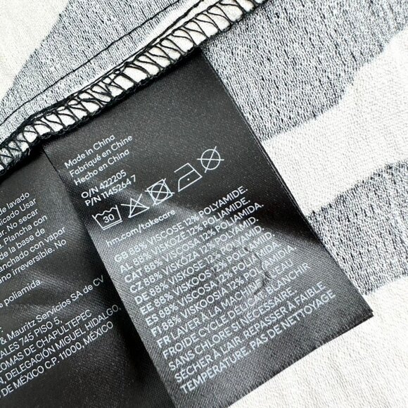 H&M Long Sleeve Floral Collared Mini Wrap Dress Beige/Black Size M - Picture 9 of 9